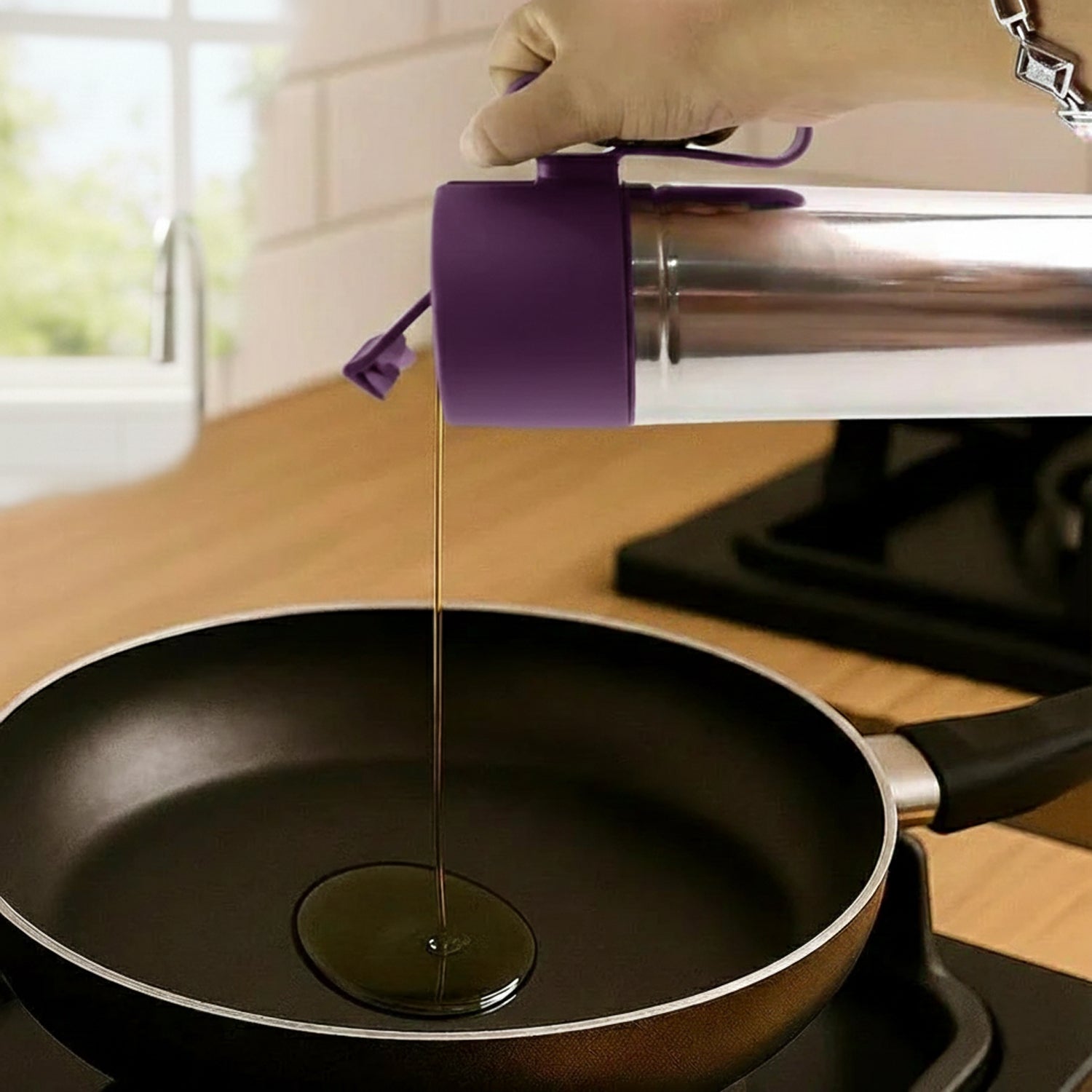 Oil Pouring Bottle