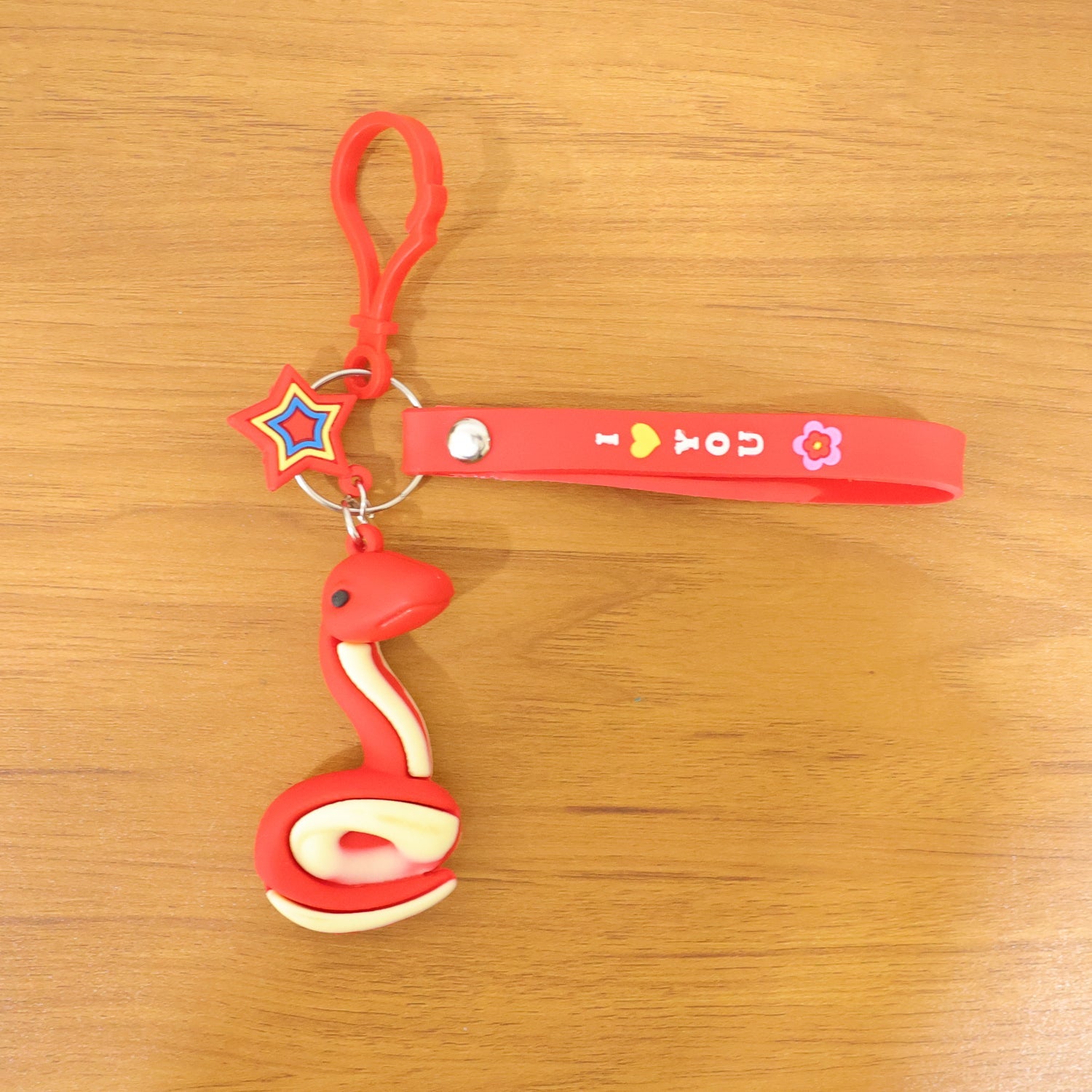 Novelty snake shaped key ring