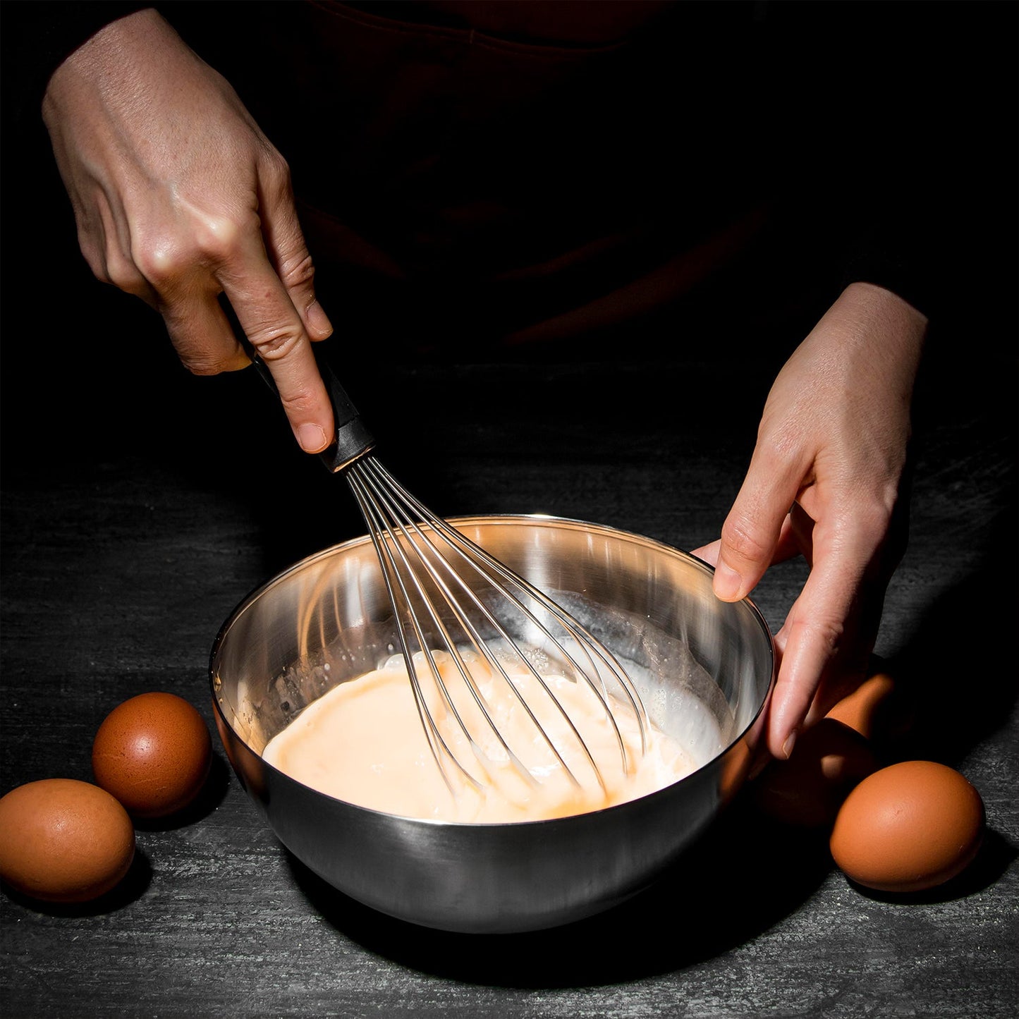 Apex Stainless Steel Medium Hand Whisk (1 Pc)
